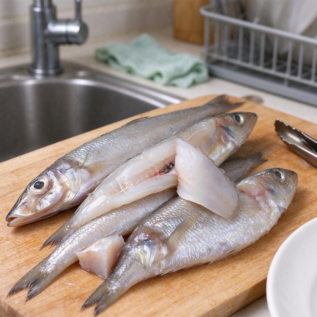Fresh Whole Raw Silver Sardines